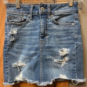 American eagle high rise denim stretchy mini skirt